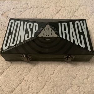 Shane Dawson Conspiracy palette